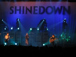 Shinedown乐队现场壁纸
